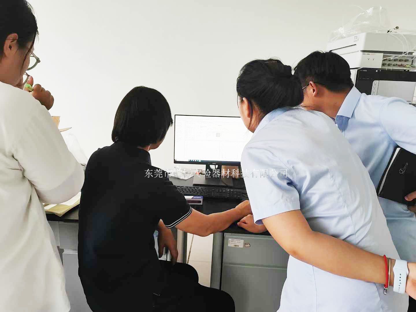 7月11日新疆司法鑒定用AB SCIEX LCMSMS 5500＋30A測試毛發(fā)，汗液，尿液等含量